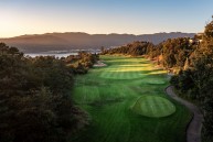 Spring City Golf & Lake Resort - Bergplatz (