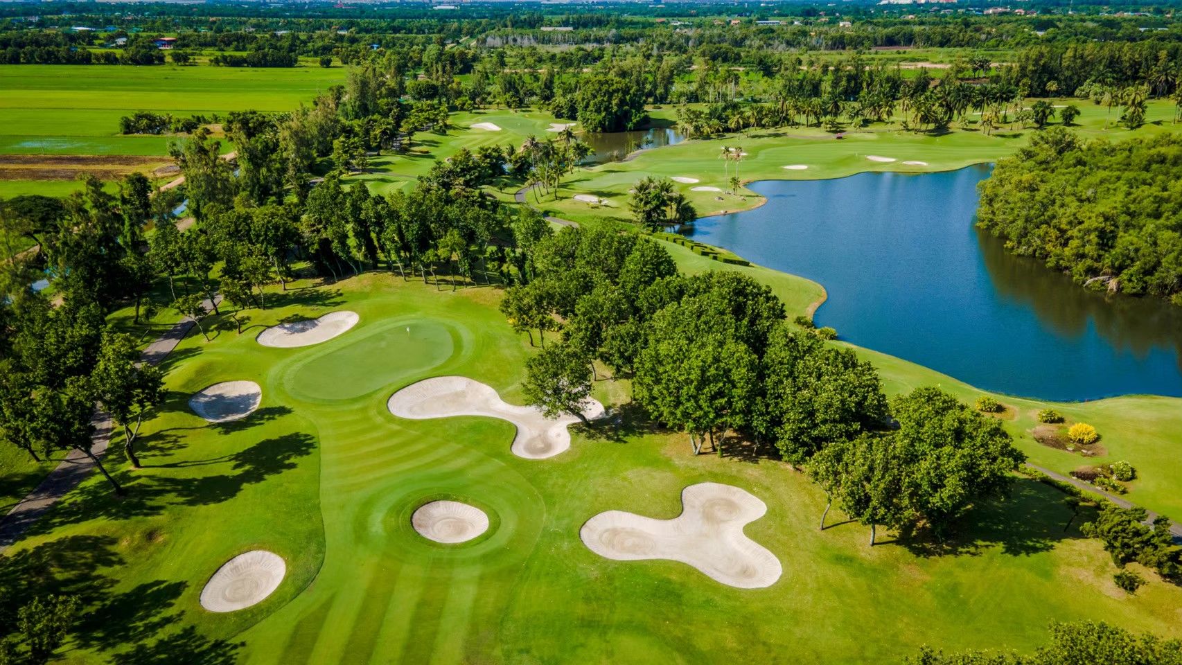 Alpine Golf & Sports Club (