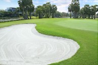 Krung Kavee Golfplatz & Country Club Anwesen