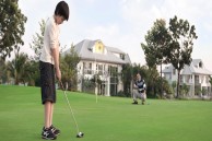 Krung Kavee Golfplatz & Country Club Estate