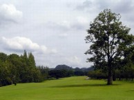 Sir James Country Club