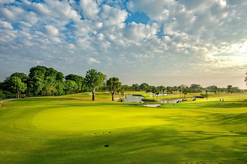 Tanah Merah Country Club, Tampines Platz