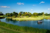 Tanah Merah Country Club, Tampines Platz