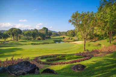 Blue Canyon Country Club, Seen-Kurs