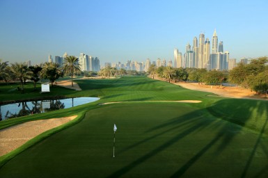 Emirates Golf Club, Majlis Platz