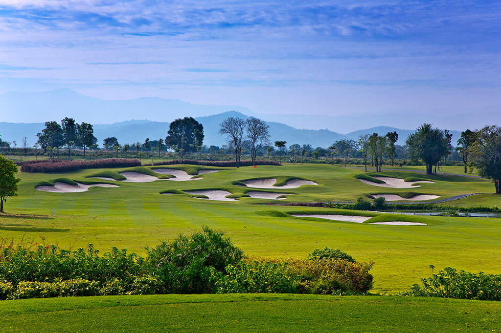 Rancho Charnvee Resort & Country Club