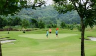 Neues Asien Golf und Spa Resort
