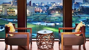 St. Regis bietet Zugang zum Golfplatz in Bangkok