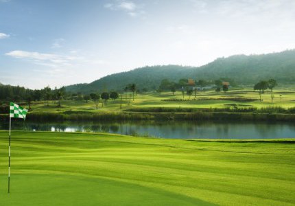 Banyan-Hole-4-Lake-view-Hua Hin – Golf, Strand und Shopping