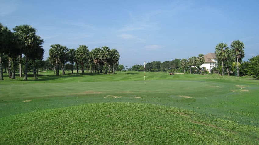 9. Rayong Grünes Tal