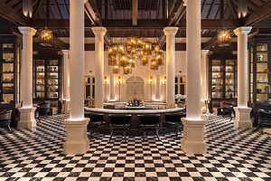 Hyatt Regency Phnom Penh – Lobby