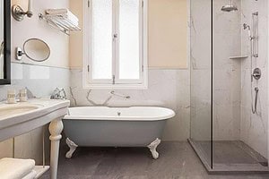 Raffles Royal Phnom Penh – Badezimmer