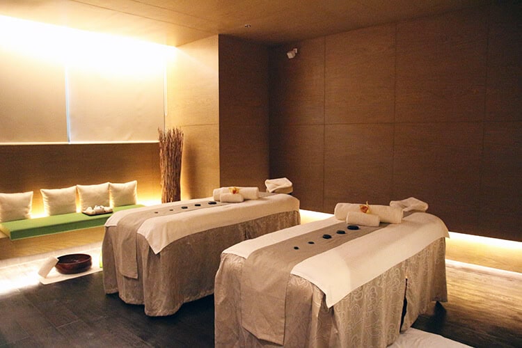 Shangri-la-at-the-Fort-Spa