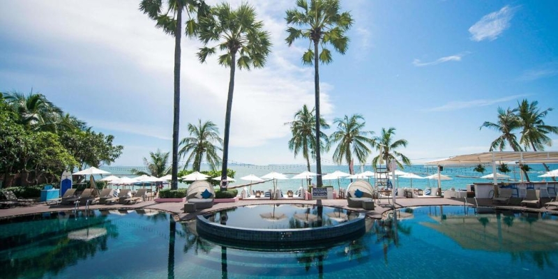 Pullman-Pattaya-Hotel-G1