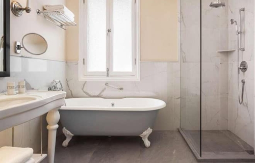 Raffles Royal Phnom Penh – Badezimmer