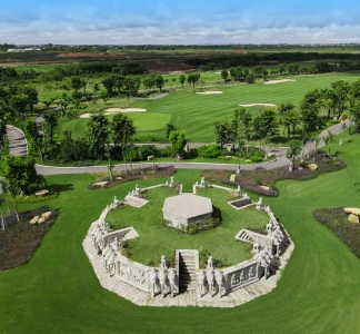Vattanac-Golf-Resort-West-Kurs-Elefanten