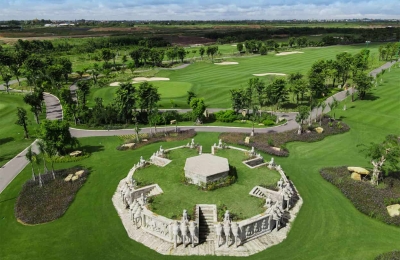 Vattanac-Golf-Resort-West-Kurs-Elefanten
