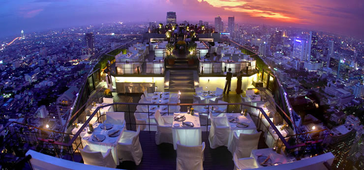 Dachterrassen-Bar in Bangkok